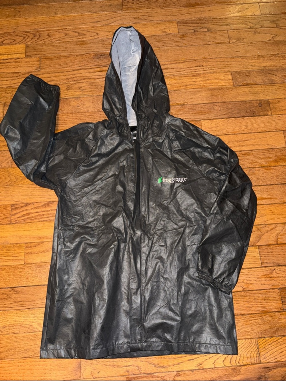 frogg toggs Kids Green Waterproof Hooded Jacket & Pants -Size S/M